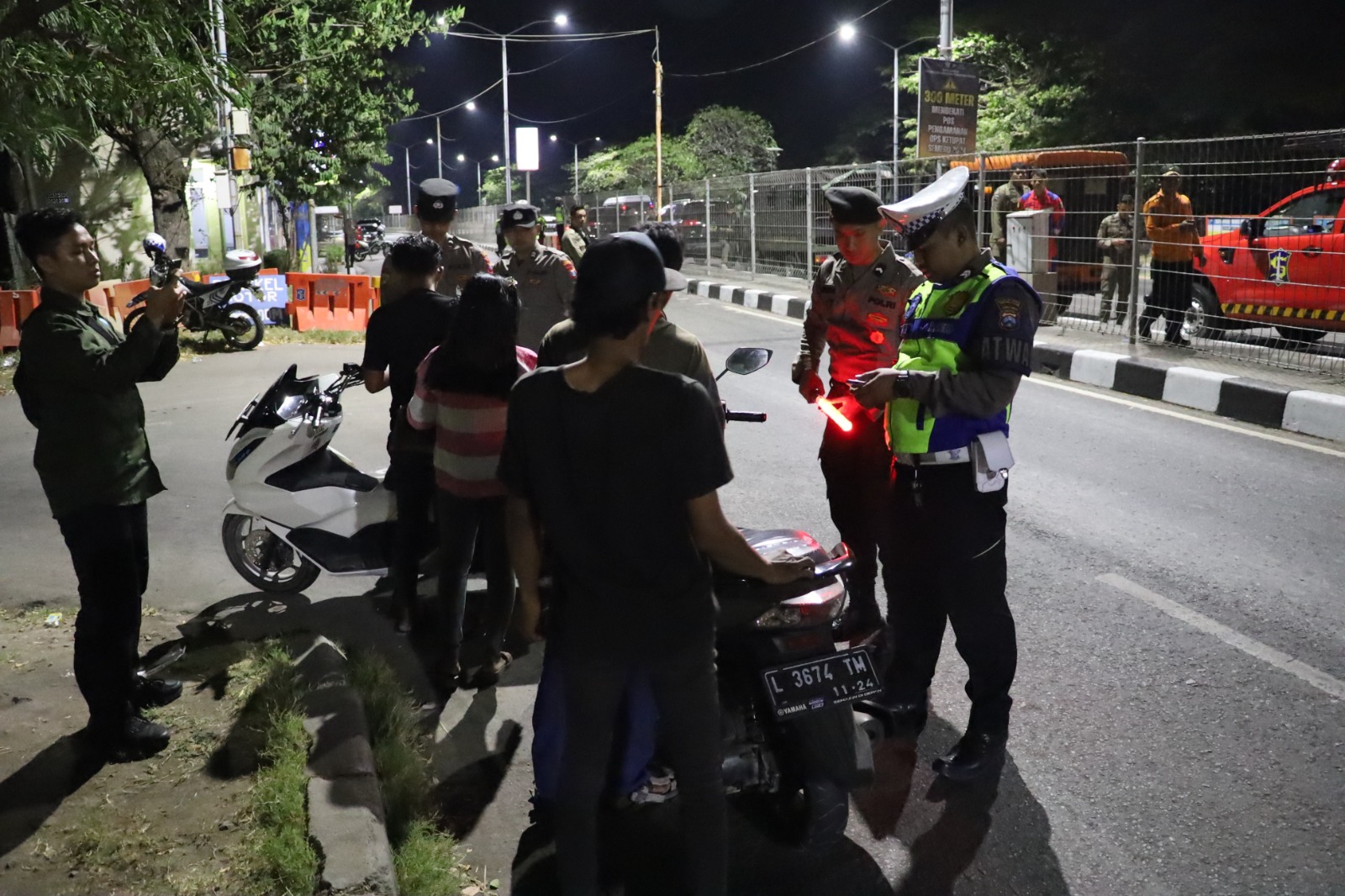 Intensif Patroli Skala Besar, Polres Pelabuhan Tanjung Perak Cegah Aksi Kriminal 
