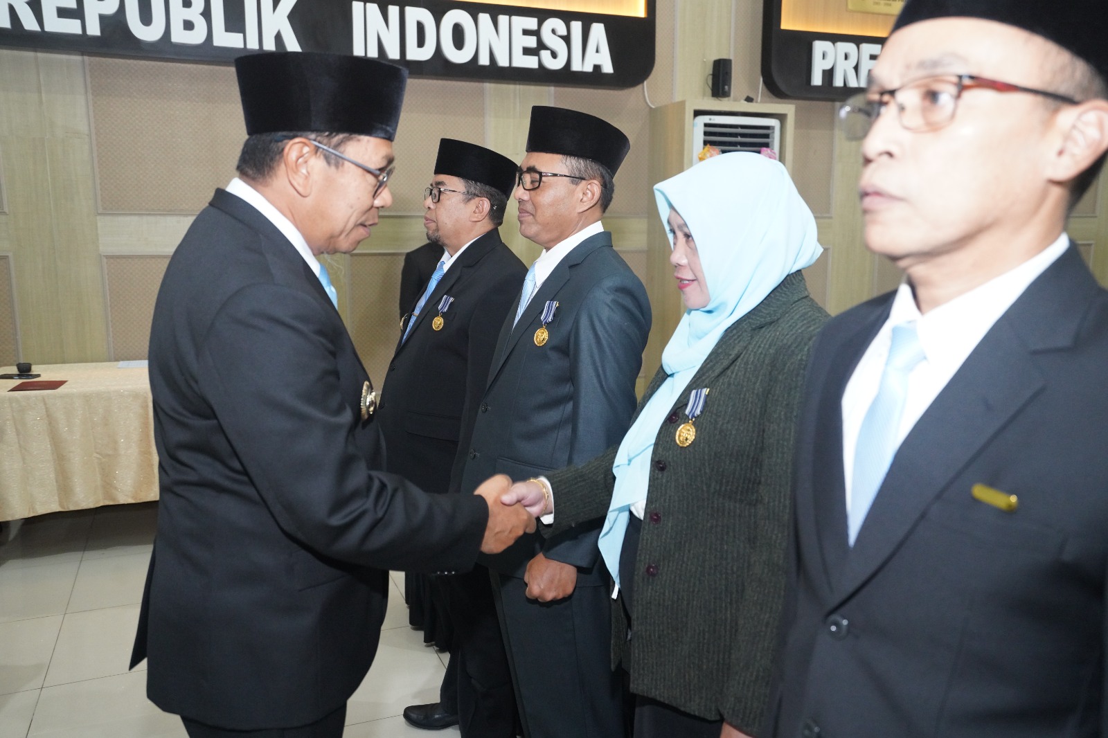 156 ASN Kota Batu Terima Penghargaan Satyalancana Karya Satya