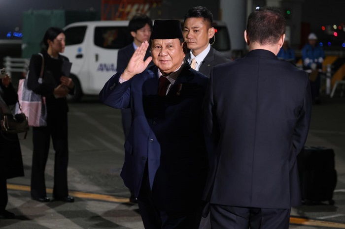 Tiba di Tokyo, Prabowo Disambut Pejabat Pemerintah Jepang di Haneda Airport