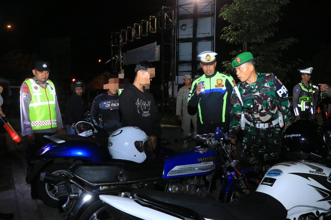 Patroli Skala Besar Jaga Ngawi Tetap Kondusif dan Cegah Balap Liar