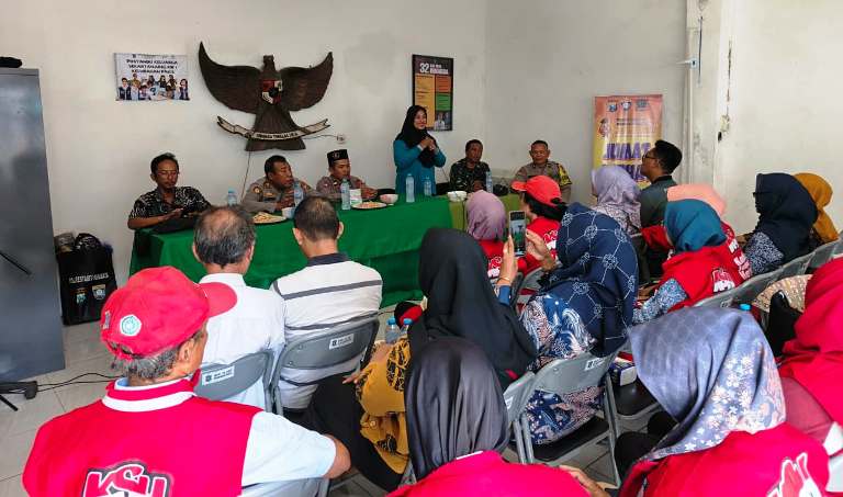 Polsek Sawahan Gelar Jumat Curhat di Kelurahan Pakis Surabaya, Waspada Balap Liar dan Aksi 3C