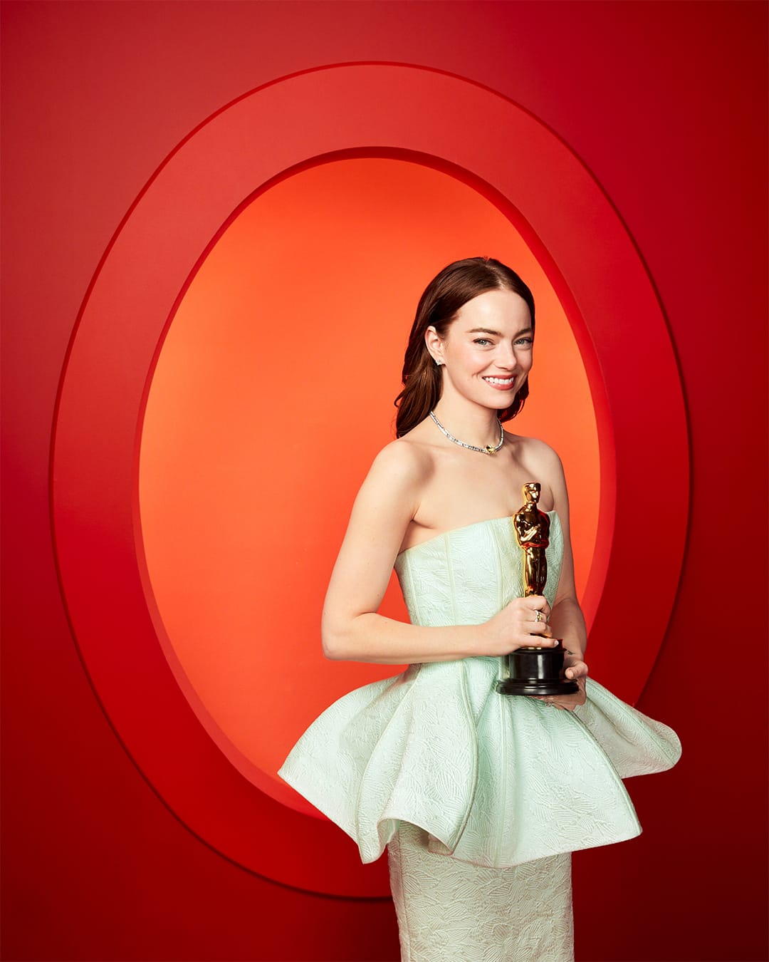 Emma Stone Menangkan Oscar Aktris Terbaik untuk Perannya di Poor Things