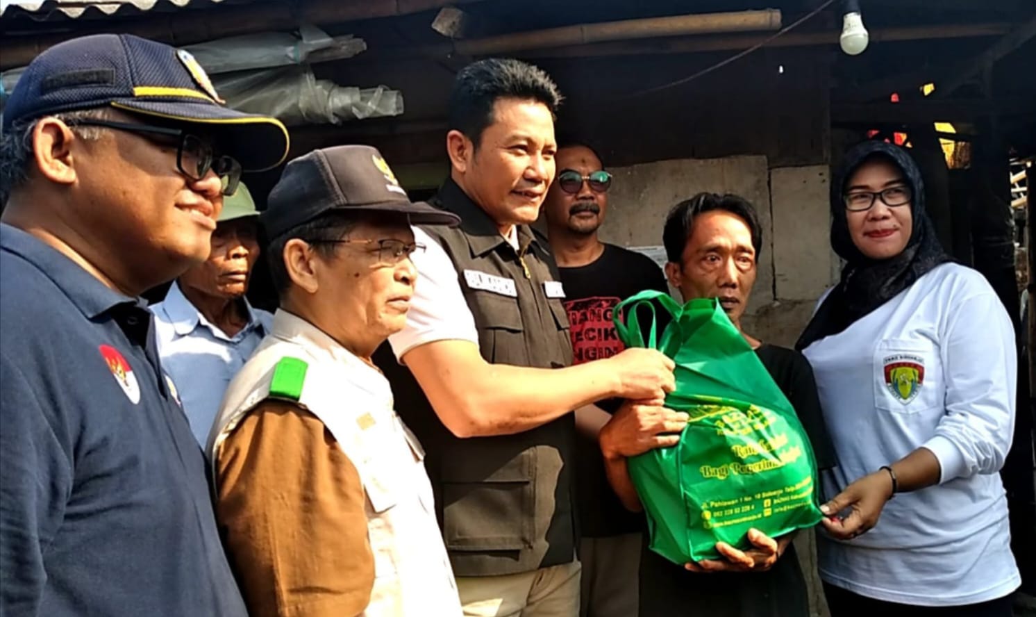 Warga Desa Terungwetan Krian Dapat Bantuan Bedah Rumah 