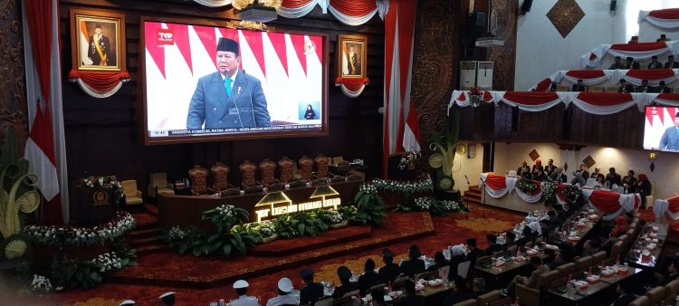 Survei Indikator: Kondisi Keamanan dan Pemberantasan Korupsi Paling Diapresiasi di Setahun Prabowo