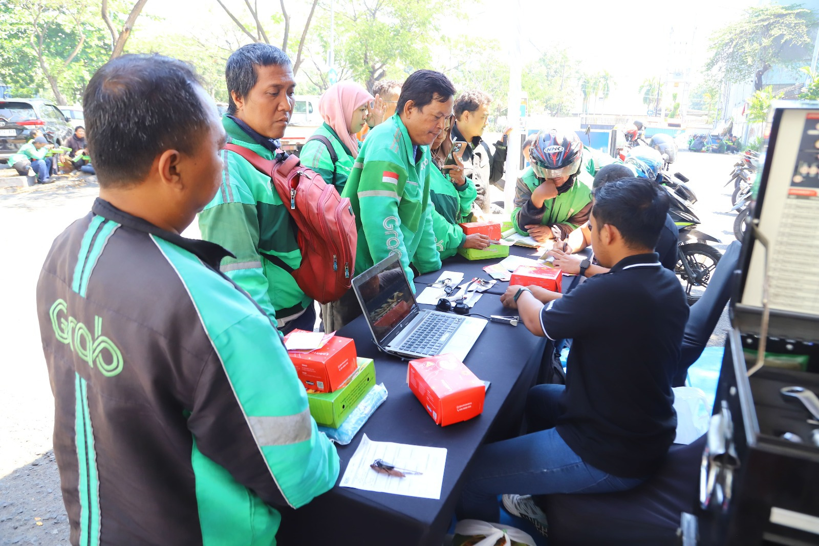 Sambut HUT Ke-79 RI, Pelindo Regional 3 Sosialisasikan Safety Riding