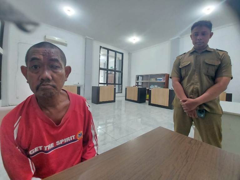 Pengamen Asal Bangkalan Jalani Sanksi Sosial di Liponsos Keputih Surabaya