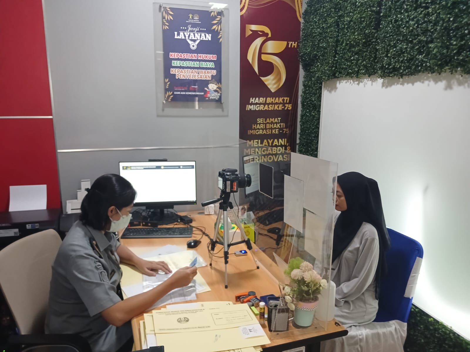 Imigrasi Buka 1.079 Kuota Paspor di Polda Jatim