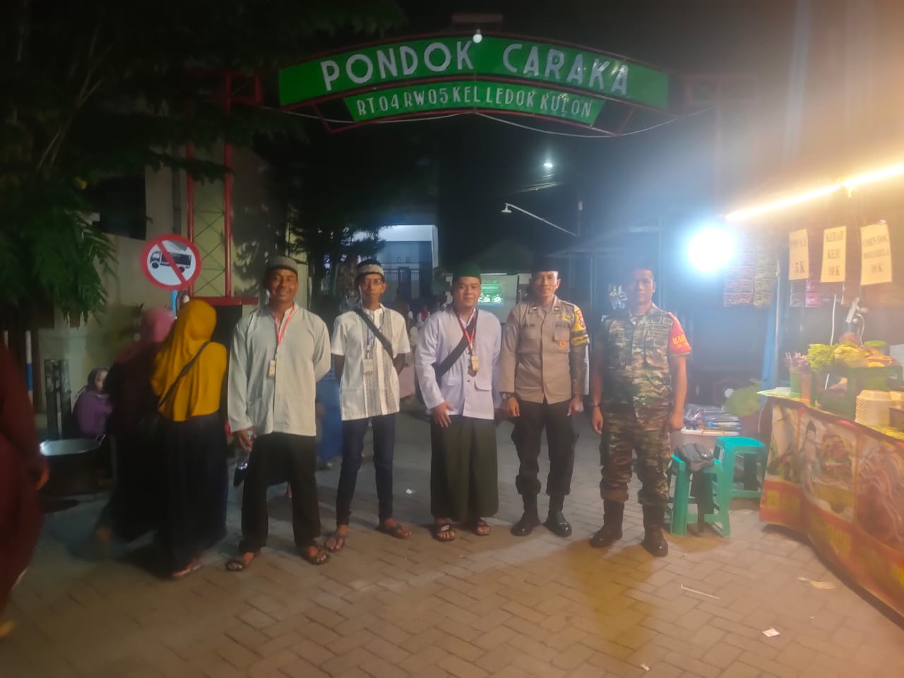 Sinergi Kamtibmas, Polsek Bojonegoro Kota Ikut Amankan Giat Selawatan