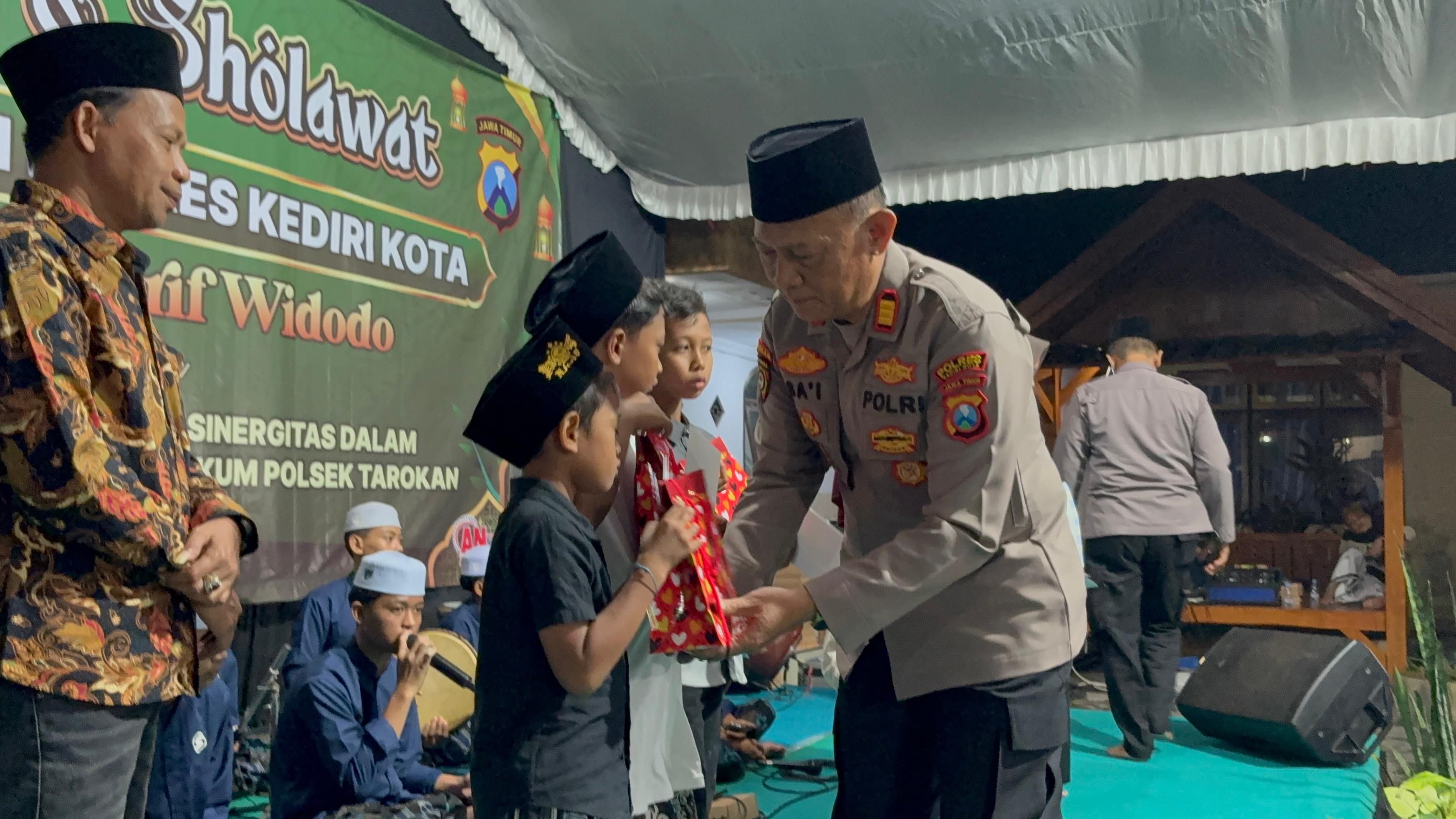 Polsek Tarokan Gelar Pengajian, Perkuat Sinergitas Jaga Kamtibmas