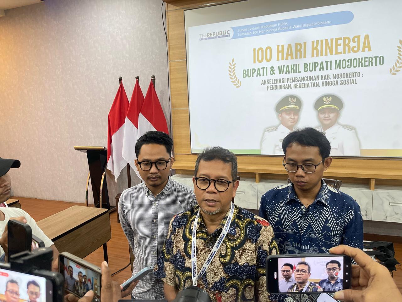 81,1 Persen Masyarakat Kabupaten Mojokerto Puas dengan 100 Hari Kinerja Bupati Gus Barra