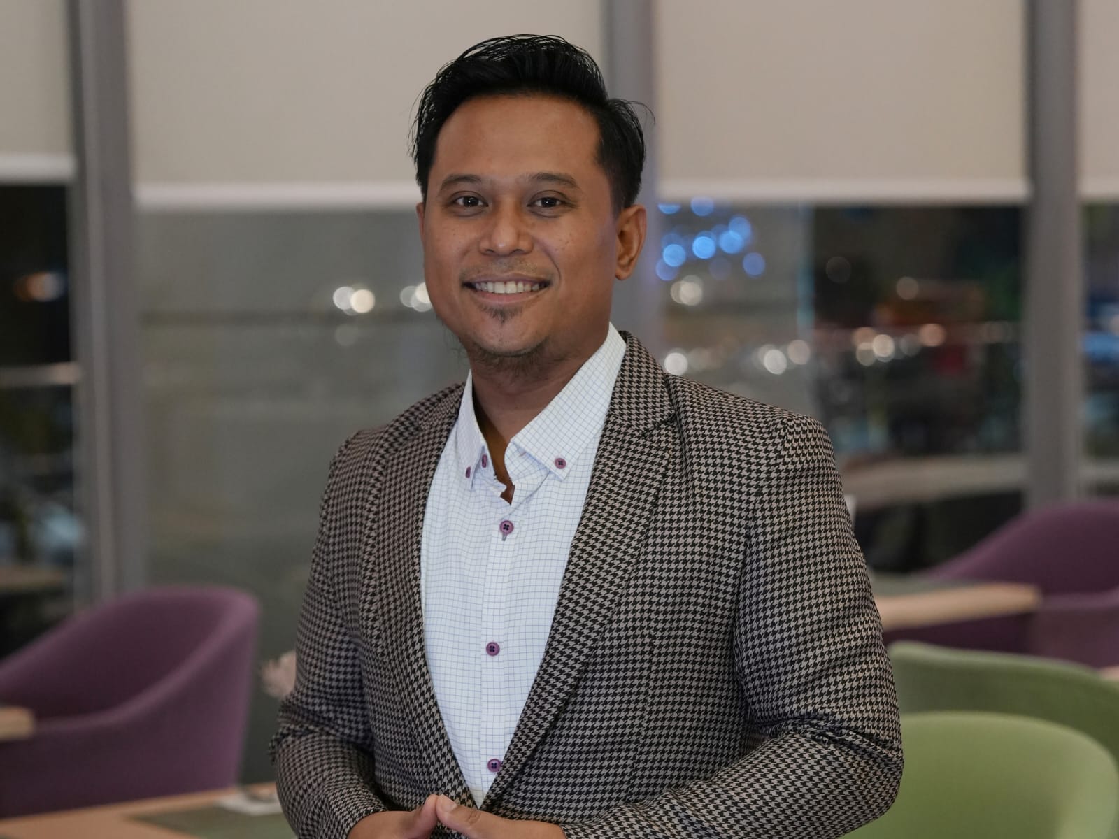 Mengenal Kus Andi, Corporate PR Midtown Hotels yang Mahir Menjaga Alam dan Merawat Rasa