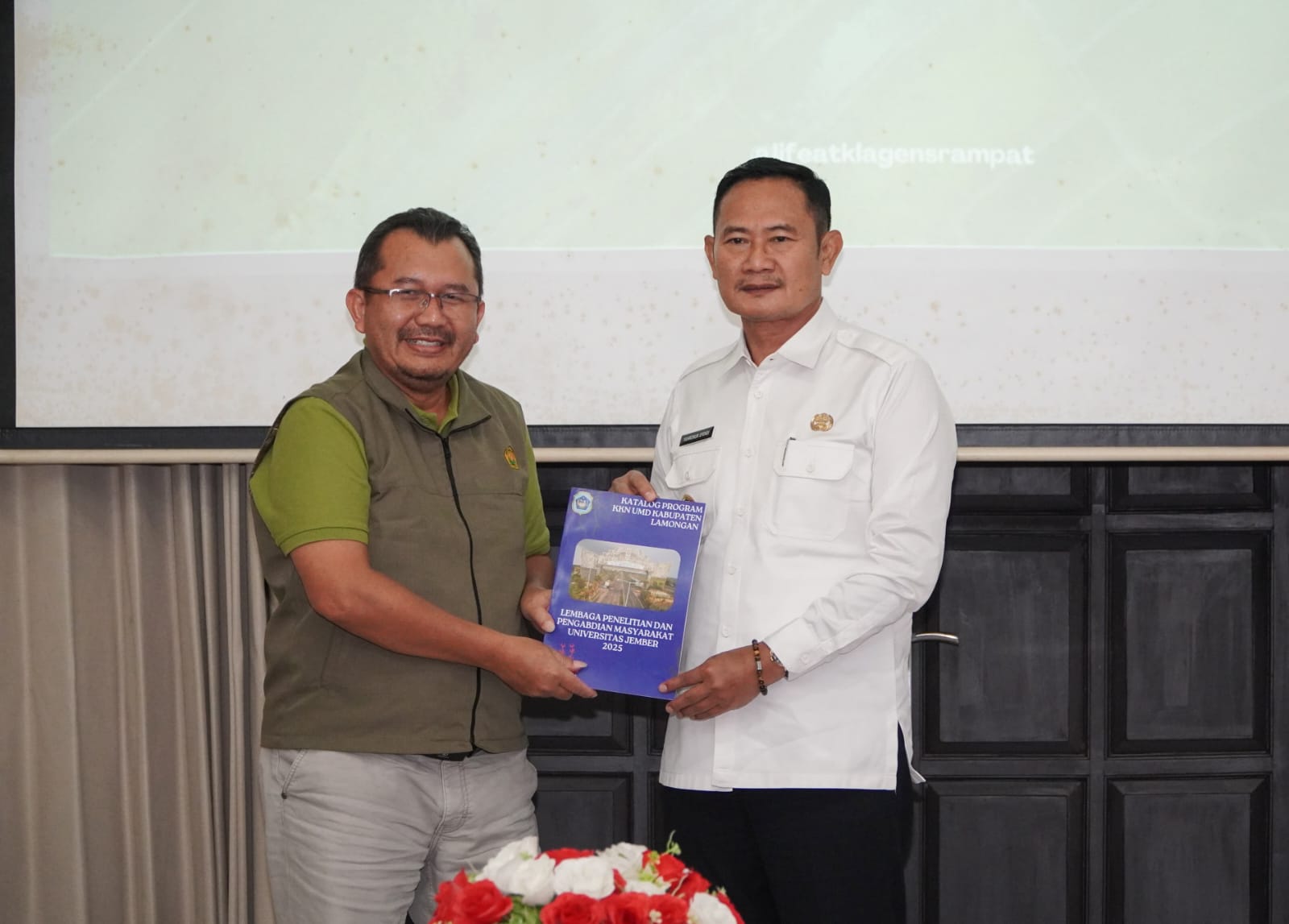 Produk KKN Mahasiswa Unej Diapresiasi Bupati Lamongan