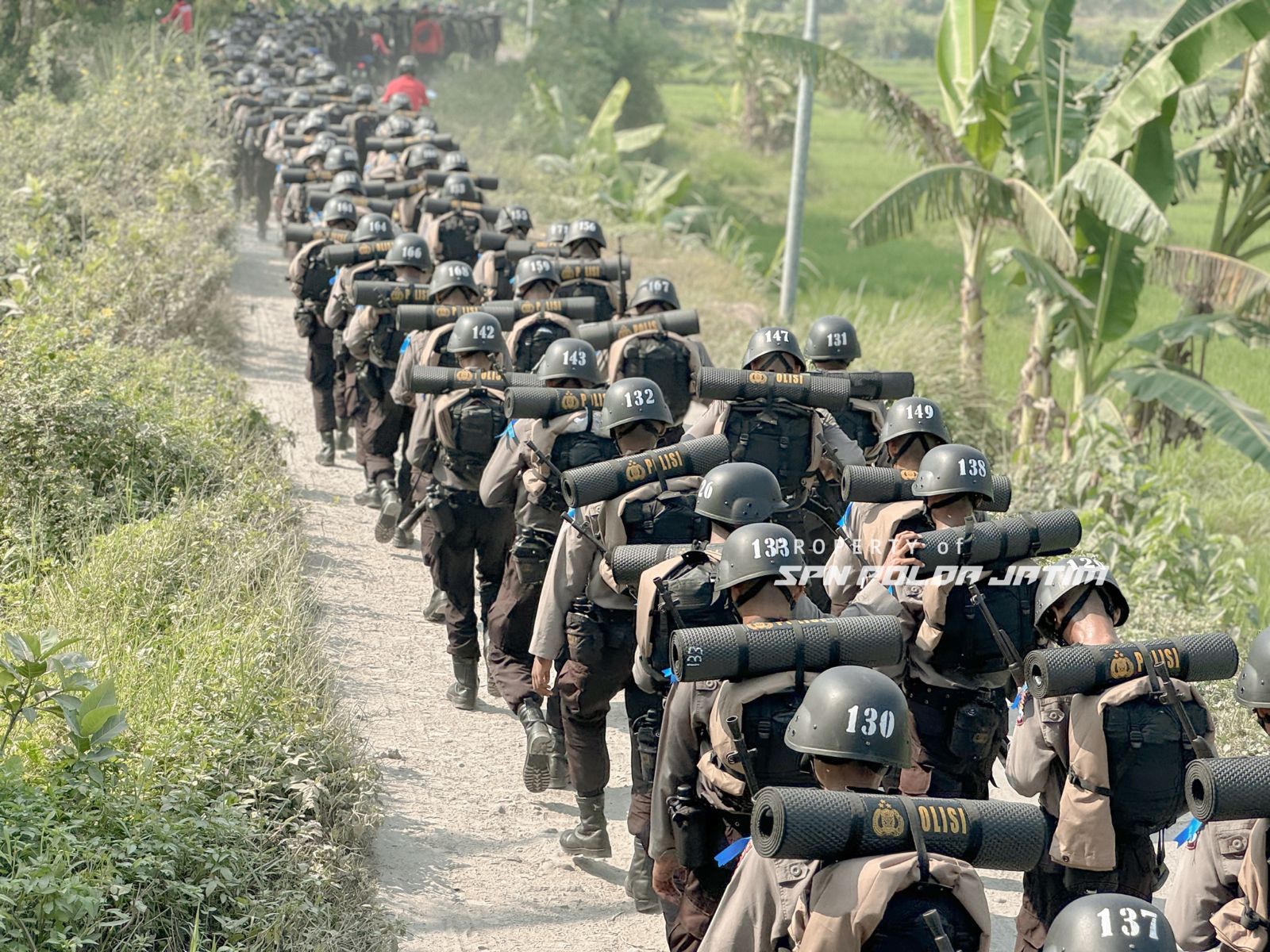 Uji Mental dan Fisik, 247 Siswa Bintara Polda Jatim Digembleng Berjalan 26 Kilometer