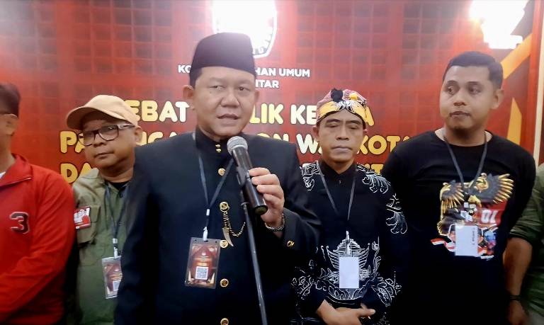 Debat Pamungkas Pilwali Blitar, Bambang-Bayu Tegas Lanjutkan Program Rastrada dan RT Keren