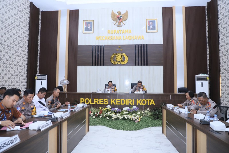 Latpraops Operasi Lilin Semeru 2025 di Kediri Kota Tekankan Evaluasi dan Sinergi Pengamanan
