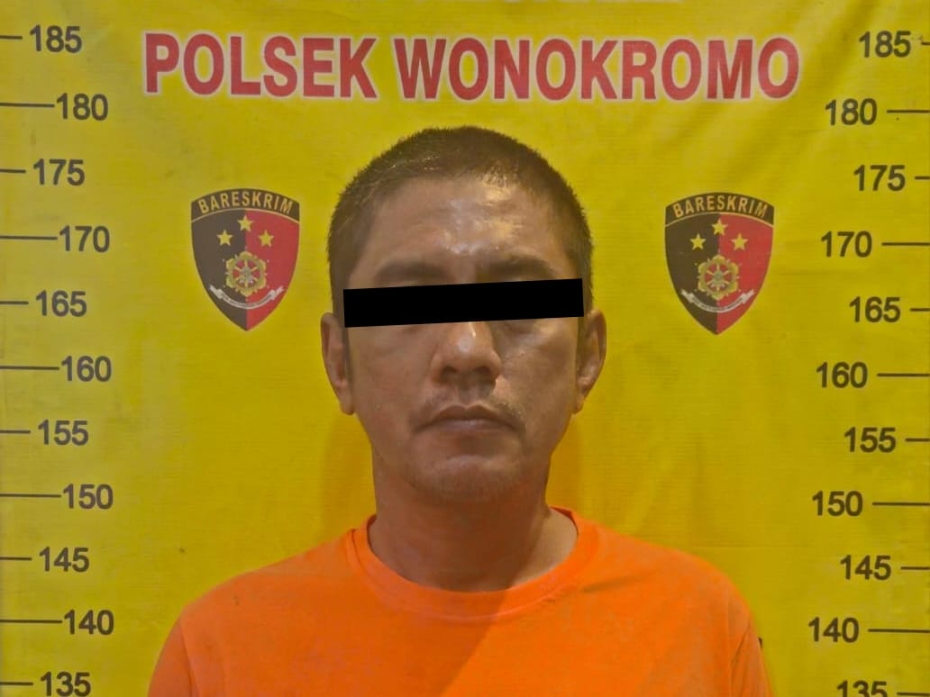 Driver Ojol Bacok Teman di Tongkrongan Ojek Pangkalan RSI Wonokromo