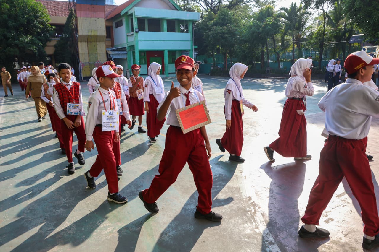 MPLS SD-SMP di Surabaya Dimulai, Dispendik Pastikan Ramah Anak dan Bebas Perpeloncoan