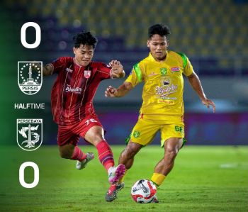 Babak Pertama Tanpa Gol, Persis Solo Imbangi Persebaya di Manahan