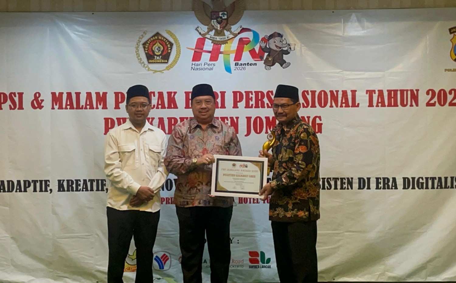 Malam Puncak HPN 2026, PWI Jombang Tekankan Peran Pers Lawan Hoaks di Era Digital