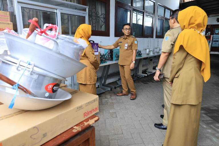 Pemkot Probolinggo Gelontorkan Bantuan UMKM, Kriteria Penerima Harus Binaan DKUMP