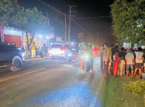 Sedan Hantam Pohon di Jalur Deandles Lamongan, Pengemudi Tewas