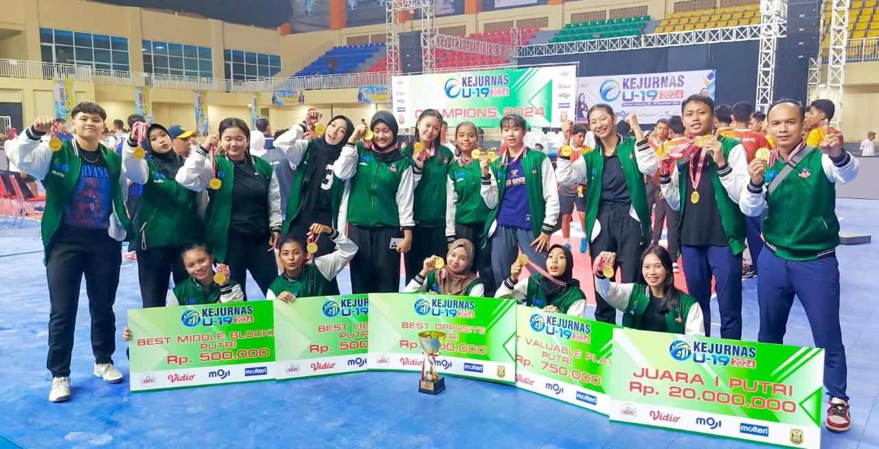 Tim Voli Putri Jenggolo Sport Juara Kejurnas Antarklub U-19