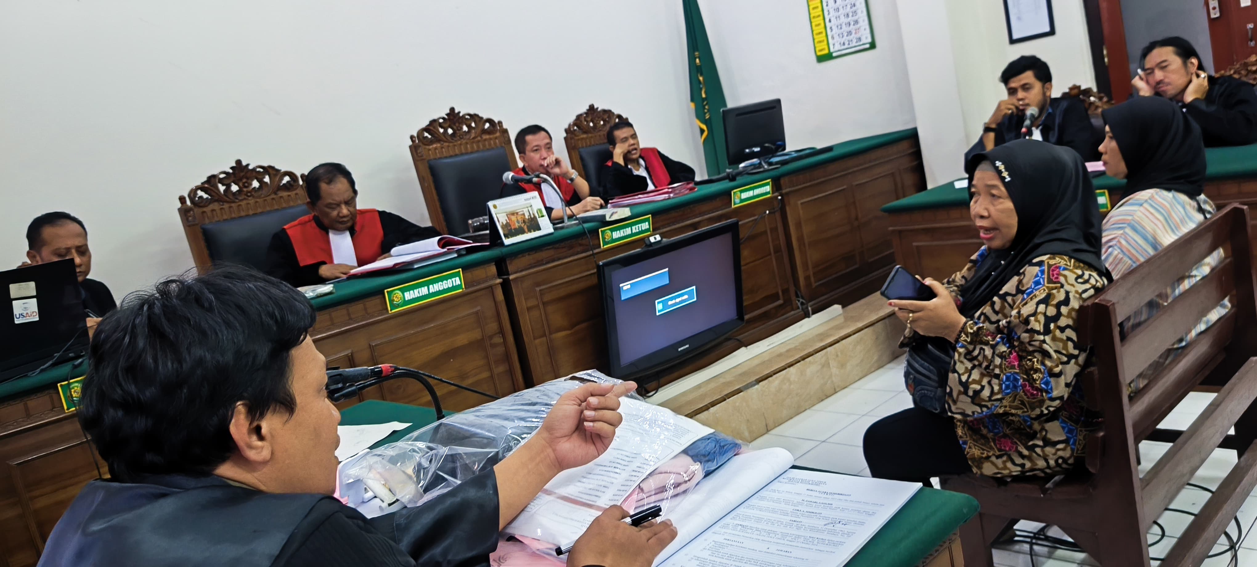 Kartu ATM Raib Usai Sesi Foto Bersama, Korban Rugi Rp 4,5 Juta