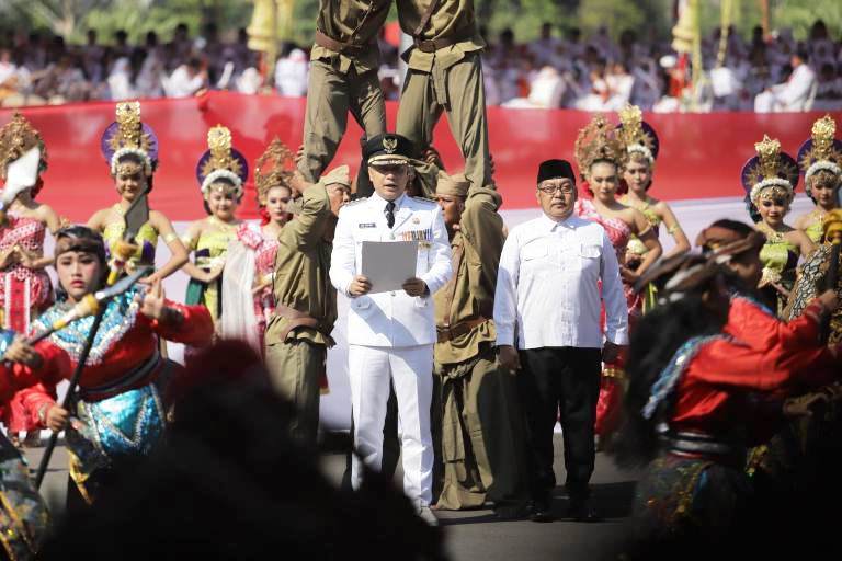 Wali Kota Eri Cahyadi Ajak Warga Surabaya Meriahkan HUT Ke-80 RI