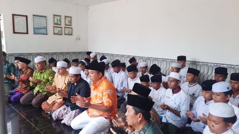 Bupati Situbondo dan Pengasuh Ponpes Gelar Doa Bersama Usai Insiden Ambruknya Asrama