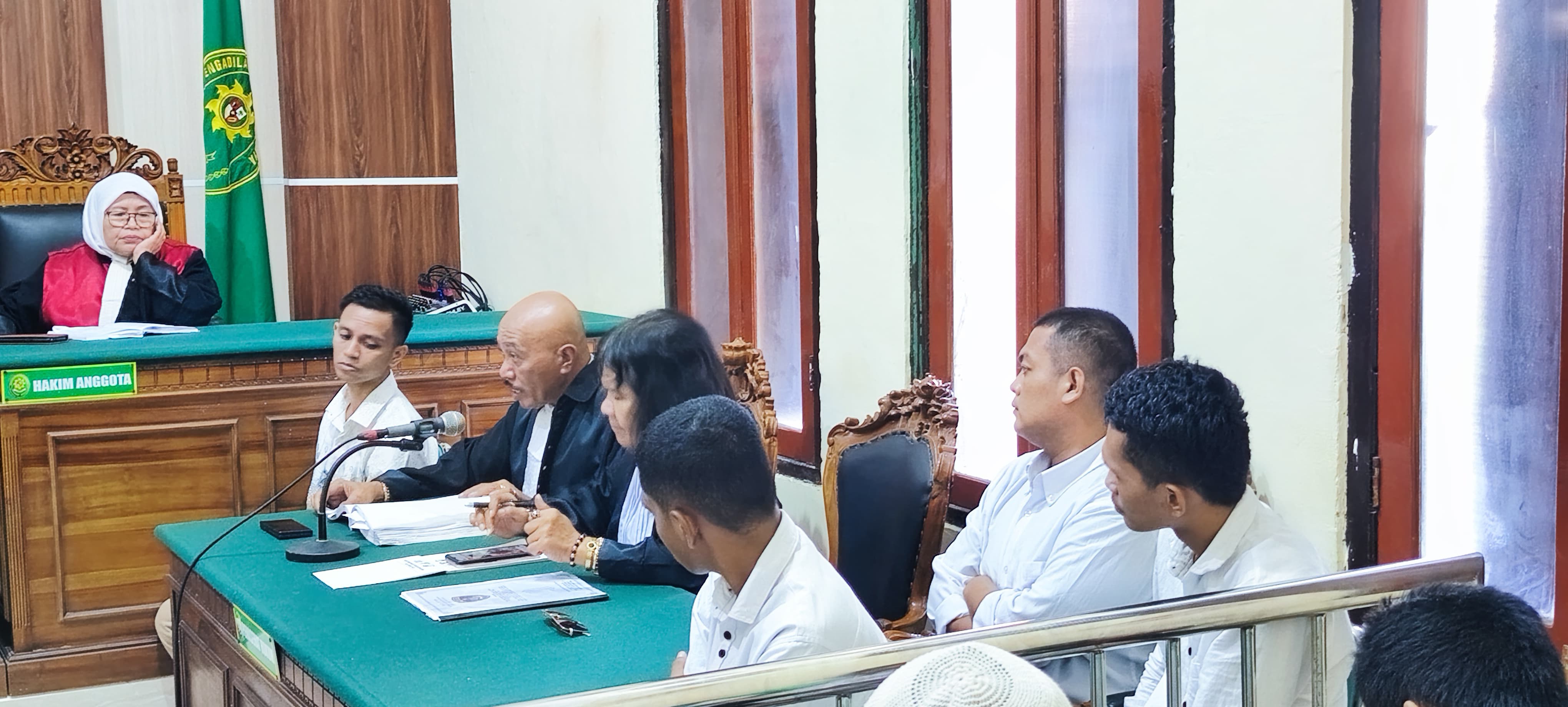 Tiga Terdakwa Pengeroyokan Pengacara Disidang, BAP Jadi Sorotan Hakim