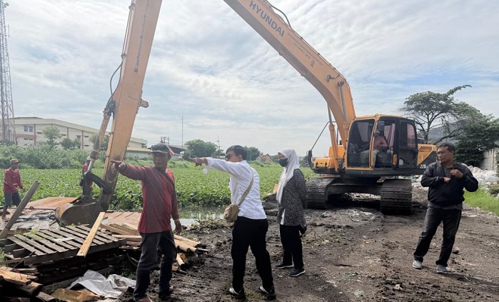 Cegah Banjir, Normalisasi Bozem Avour Sumo di Surabaya Barat Dimulai