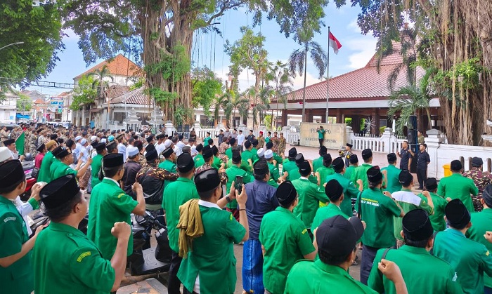 Aliansi Santri Gresik Tuntut Proses Hukum Trans7 Imbas Tayangan Xpose Uncensored