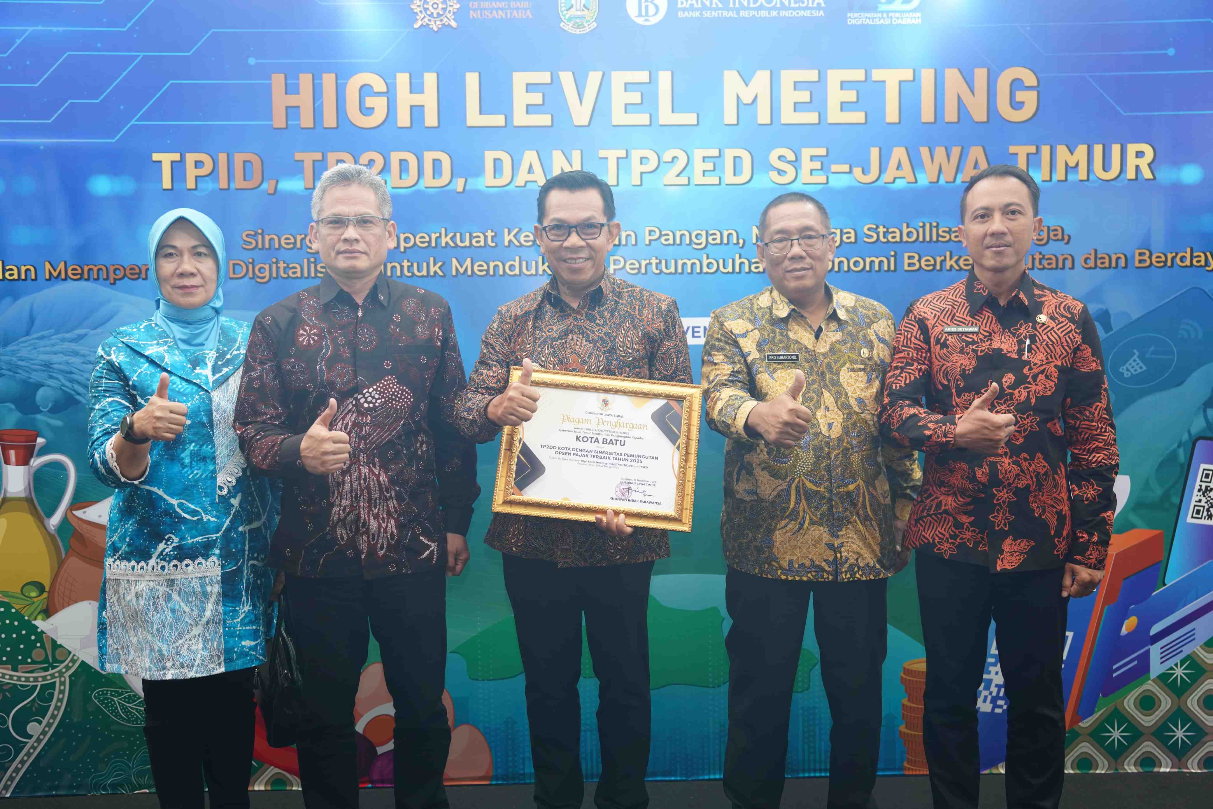 Pemkot Batu Raih Penghargaan TP2DD Mota dengan Sinergitas Pemungutan Opsen Pajak Terbaik