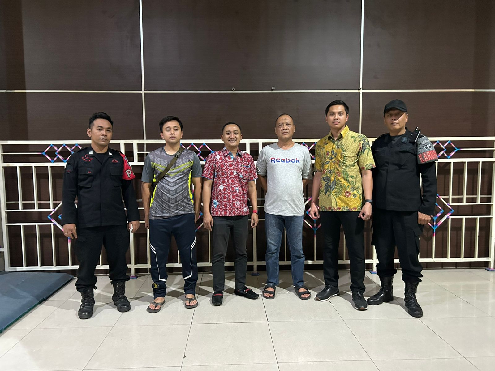 Tim Tabur Kejari Surabaya Tangkap 2 Terpidana Perkara Kredit BPR Sidoarjo