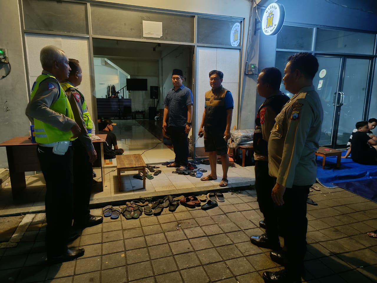 Polisi Kembali Razia Warung dan Cafe Gempol 9