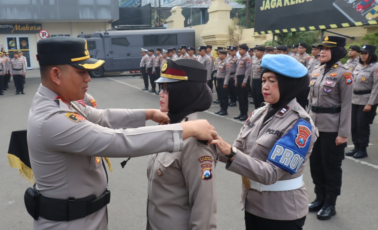 Setelah 33 Tahun Mengabdi, Polwan Kota Malang Naik Pangkat