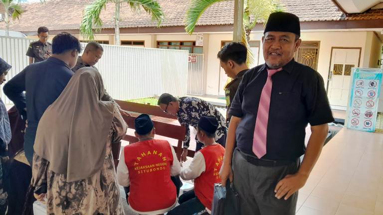 Kakak Beradik di Situbondo Dituntut 17 Tahun Penjara atas Pembunuhan Tetangga