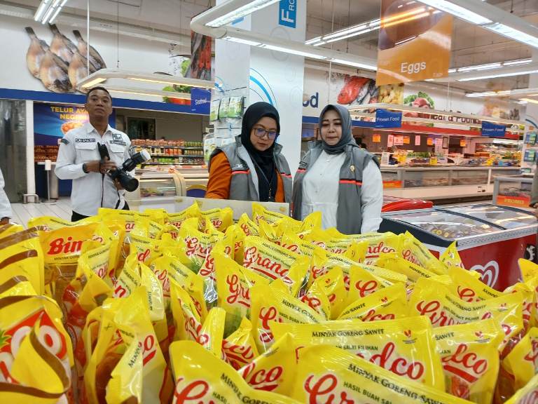 Plt Bupati Ponorogo Sidak Stok Bahan Pangan Jelang Nataru  