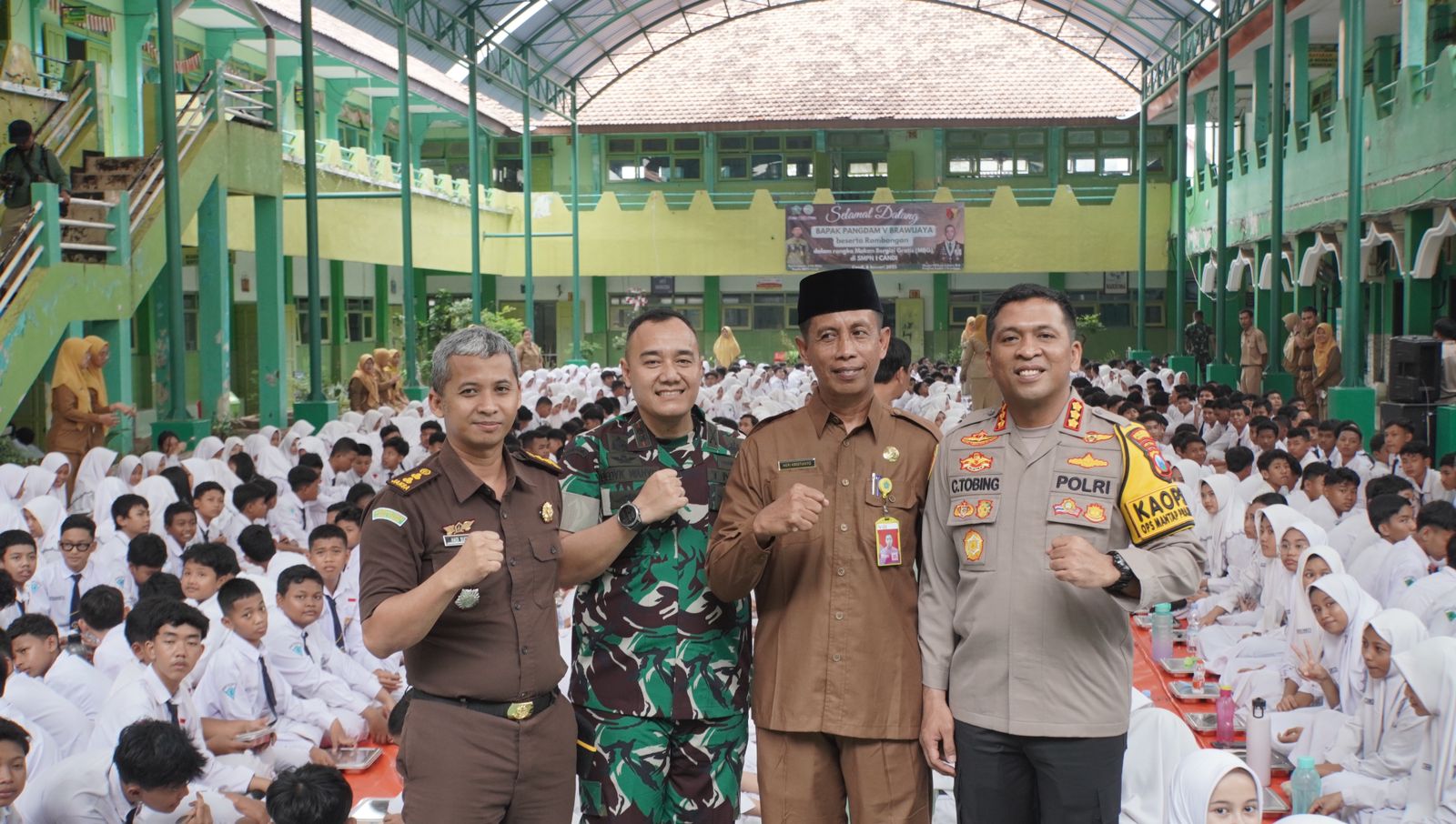 Forkopimda Sidoarjo Tinjau Pembagian Makan Bergizi Gratis di Sekolah