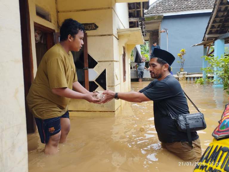 Empat Kecamatan Dilanda Banjir, Sekitar 3.000 Rumah di Pasuruan Masih Terendam