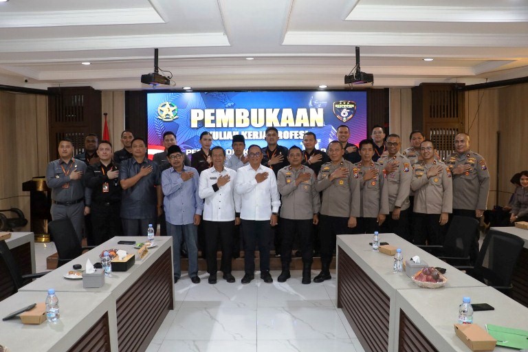 Polres Pelabuhan Tanjung Perak Sambut Peserta Didik Sespimmen Polri Dikreg ke-65 untuk Kuliah Kerja Profesi