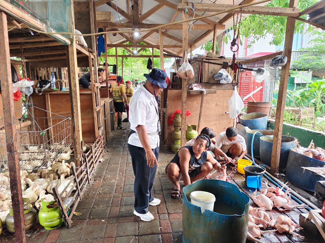 Proyek Pasar Keputran Selatan Amburadul, Masyarakat Desak Audit Total