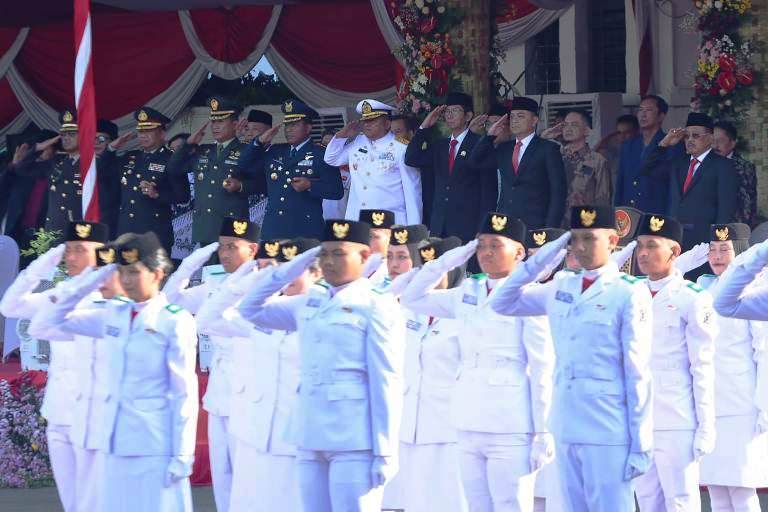 Hari Lahir Pancasila, Wali Kota Eri Serukan Berantas Kejahatan di Surabaya