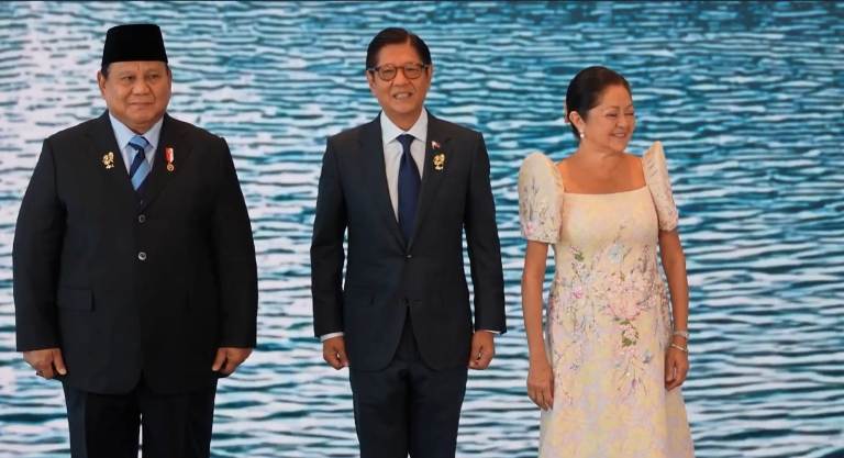 Peci Hitam Presiden Prabowo dan Maung Garuda Jadi Simbol Indonesia di KTT ASEAN Cebu