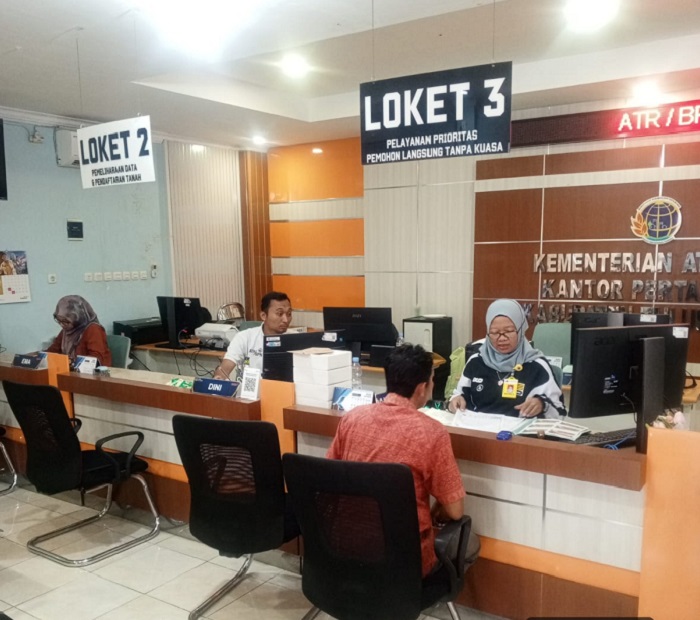 PELATARAN Buka Sabtu-Minggu, Warga Tulungagung Bisa Urus Administrasi Tanah