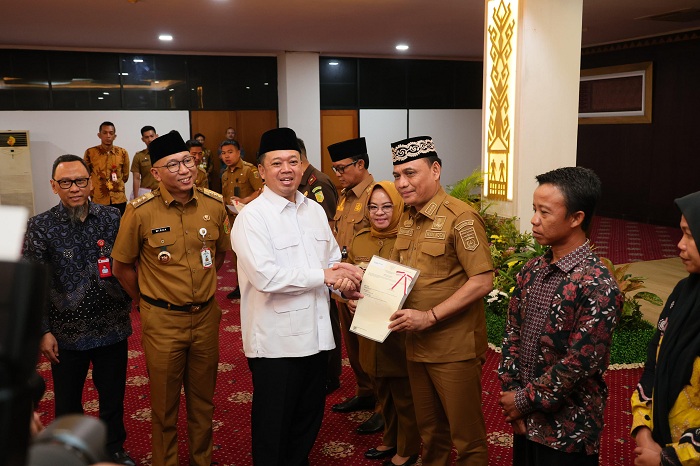 Saksikan MoU di Lampung, Menteri Nusron Ajak Tokoh Agama Kawal Sertipikasi Tanah Wakaf