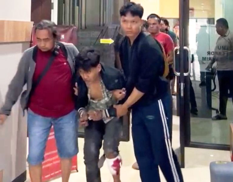 Polisi Tangkap Komplotan Curanmor Bersenjata di Gresik, Pelaku Menyamar sebagai Wartawan