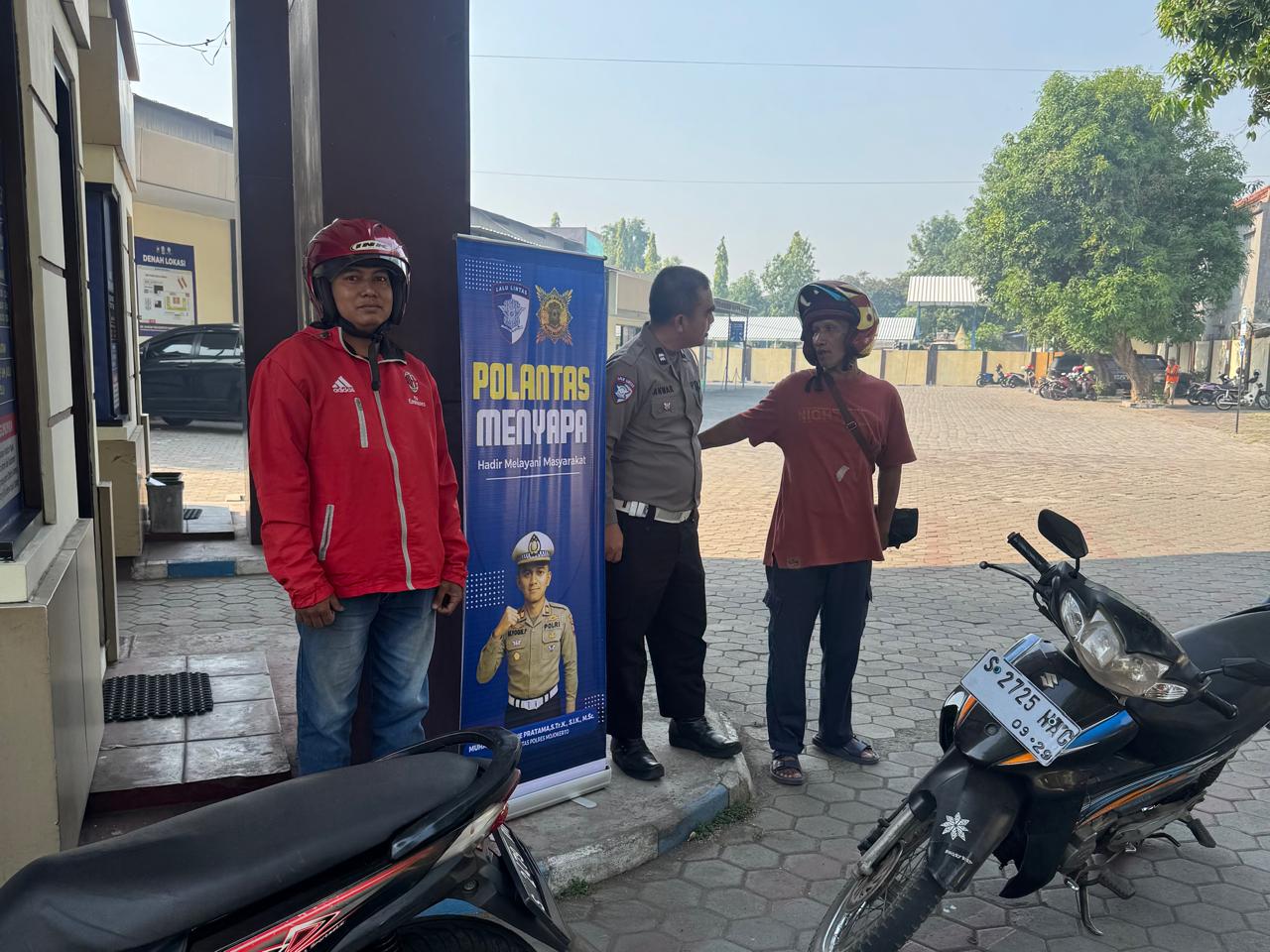 Program Polisi Menyapa Satlantas Polres Mojokerto Permudah Pelayanan Cek Fisik dan Pajak Kendaraan