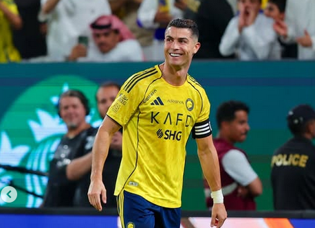 Cristiano Ronaldo Jadi Pemain Sepak Bola dengan Bayaran Tertinggi di Dunia 2025