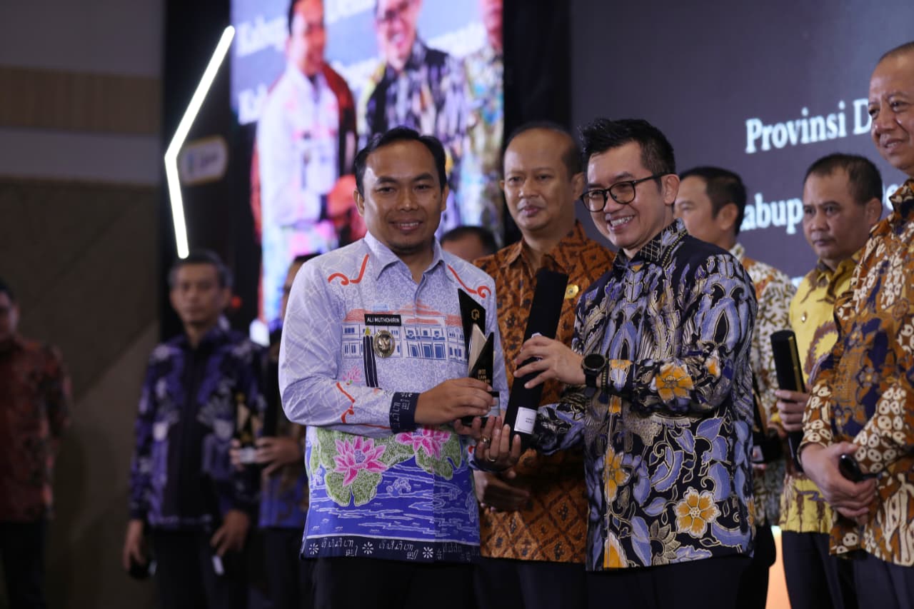 Unggul, Pemkot Malang Raih Penghargaan Indeks Kualitas Kebijakan 2025